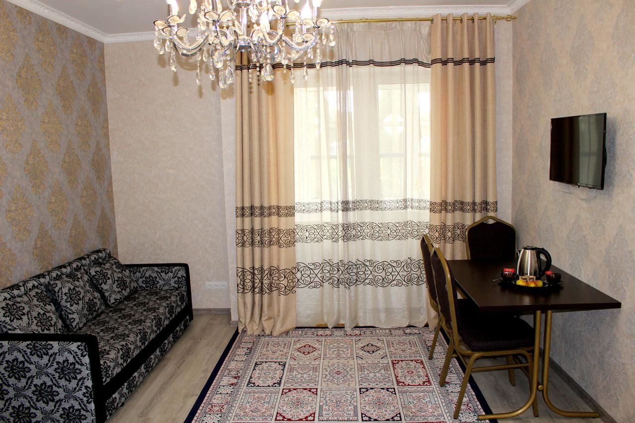 Апартаменты Navoi street, 208 Алматы-14