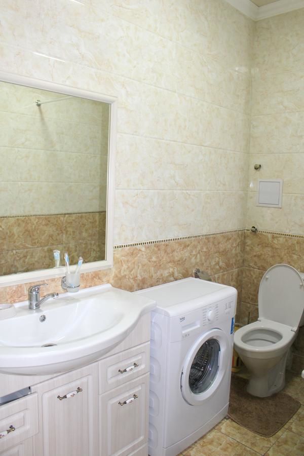 Апартаменты Navoi street, 208 Алматы-32