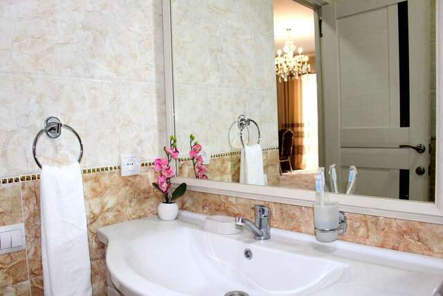 Апартаменты Navoi street, 208 Алматы-25